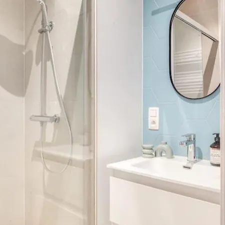 2-br Haven In Antwerpen